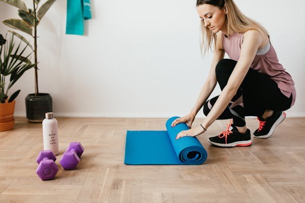 Accessoires incontournables pour améliorer votre expérience de yoga